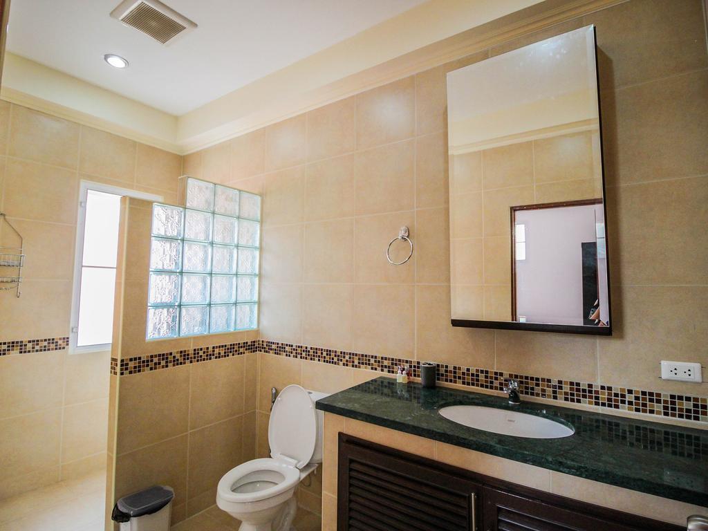 Naklua Pool Villa By Pattaya Sunny Rentals Exteriör bild