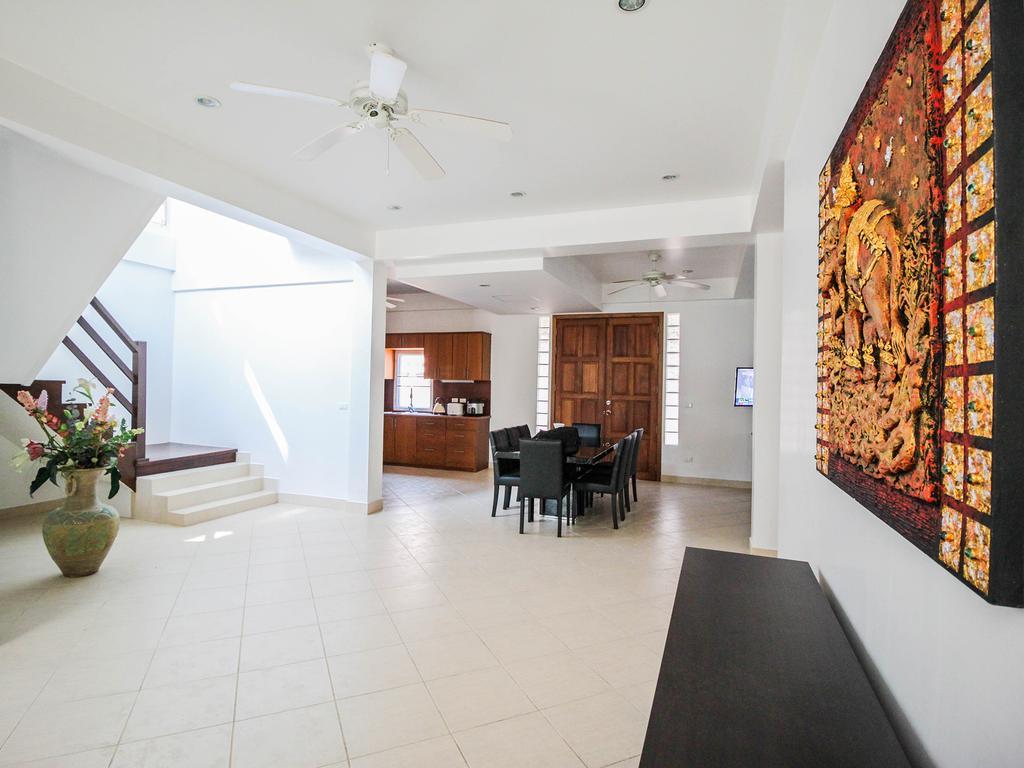 Naklua Pool Villa By Pattaya Sunny Rentals Exteriör bild
