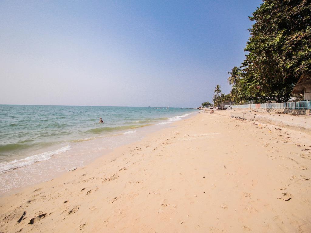 Naklua Pool Villa By Pattaya Sunny Rentals Rum bild